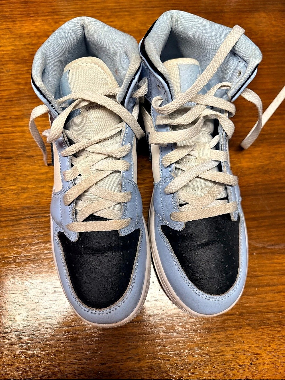 Jordan Air Jordan 1 Mid Ice Blue (GS) Ice Blue & Navy Boys US 6Y Sneakers